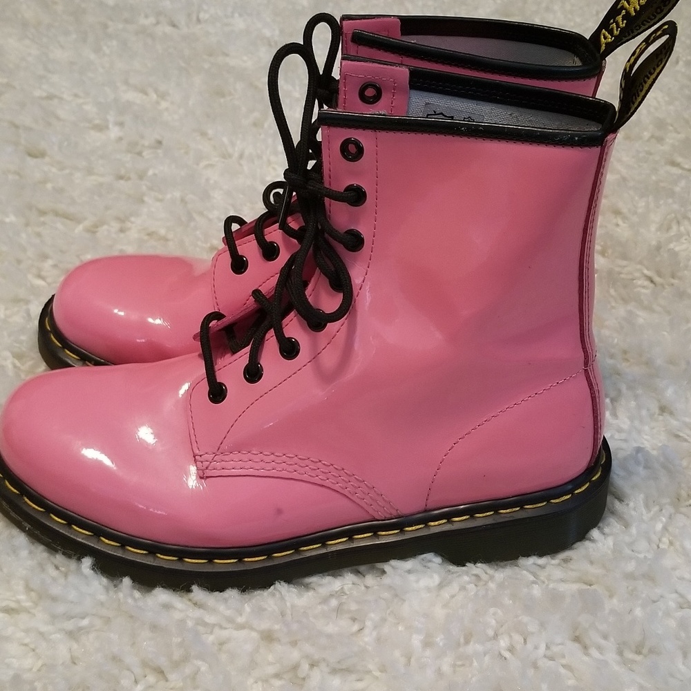 Doc Martens 1460 boot in bubblegum pink sz 10